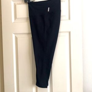 Zella cropped black yoga pants